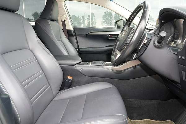 2019 Lexus NX NX300h Luxury AYZ10R