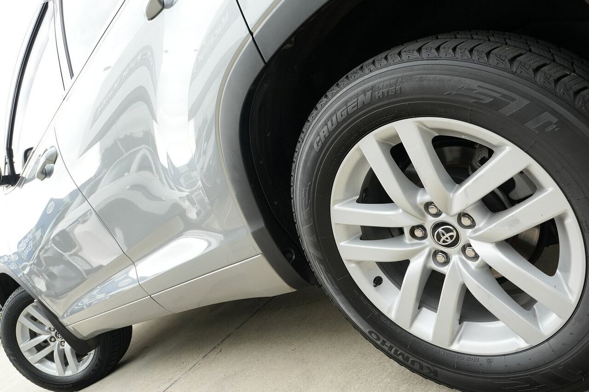 2016 Toyota Kluger GX GSU50R