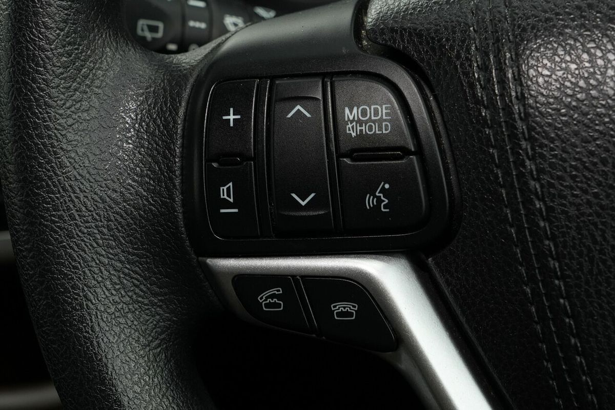 2016 Toyota Kluger GX GSU50R