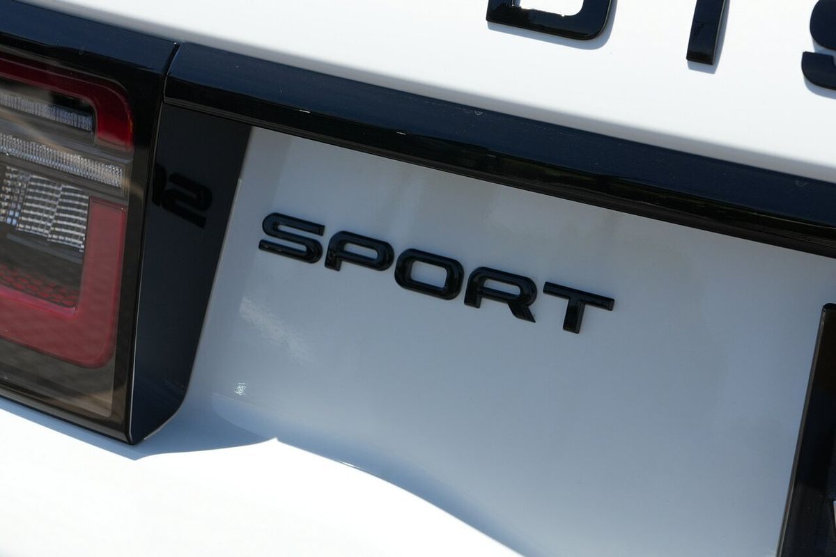 2025 Land Rover Discovery Sport P250 Dynamic SE L550