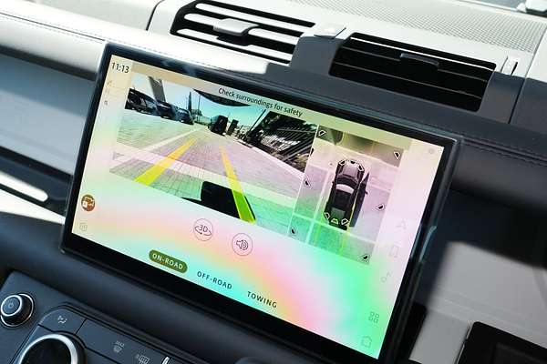 2025 Land Rover Defender 110 P400 S L663