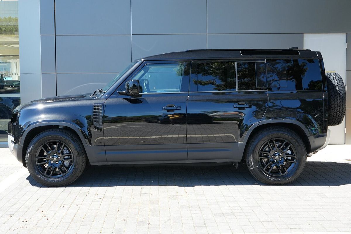 2025 Land Rover Defender 110 P400 S L663