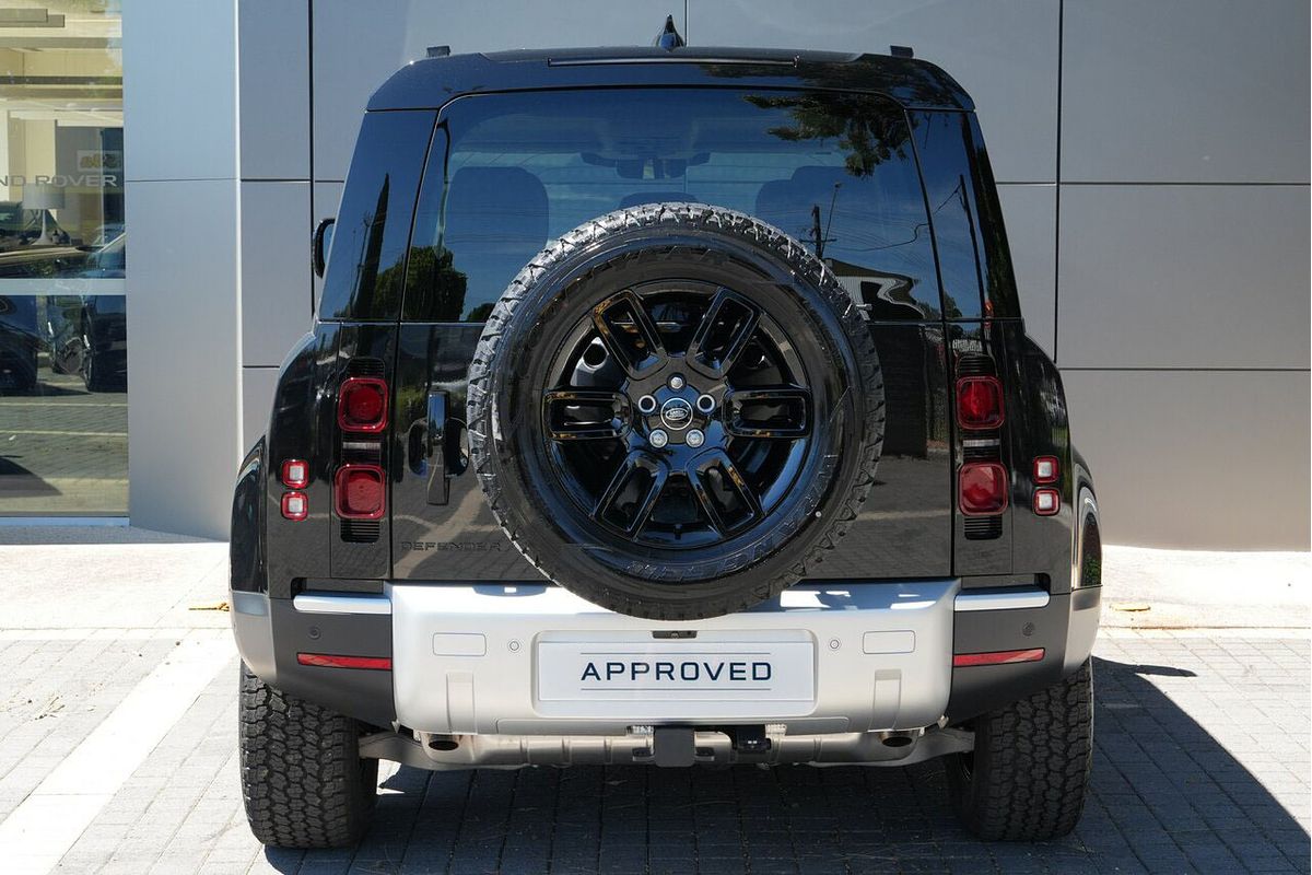 2025 Land Rover Defender 110 P400 S L663