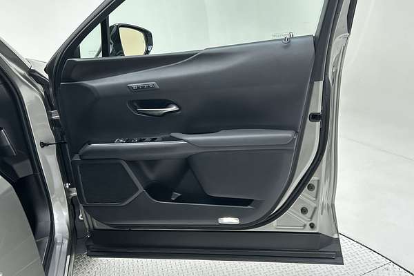 2019 Lexus UX UX200 Luxury MZAA10R