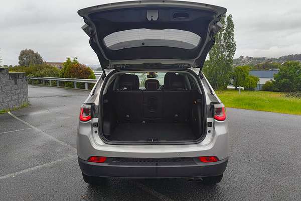 2018 Jeep Compass Limited M6