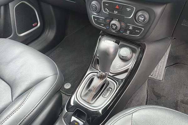 2018 Jeep Compass Limited M6