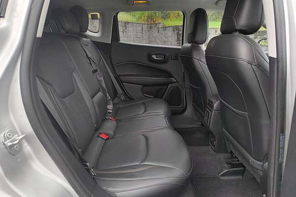 2018 Jeep Compass Limited M6