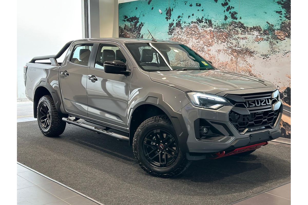 2025 Isuzu D-MAX BLADE 4X4