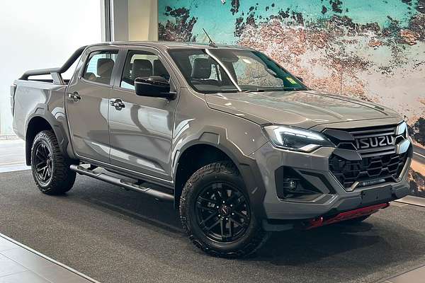 2025 Isuzu D-MAX BLADE 4X4