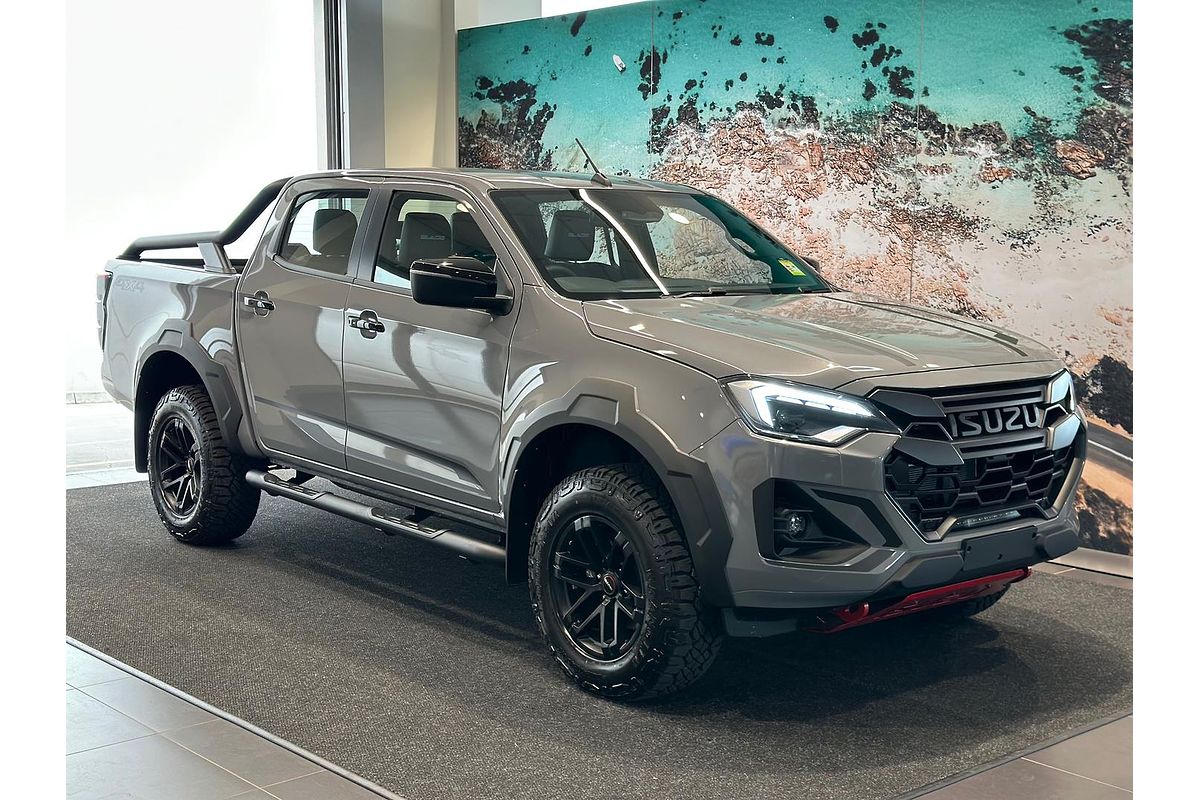 2025 Isuzu D-MAX BLADE 4X4