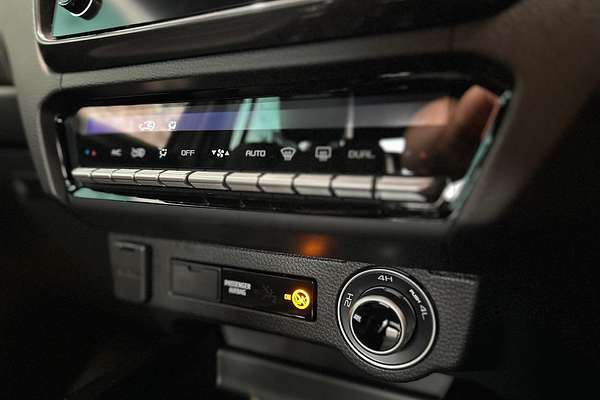 2025 Isuzu D-MAX BLADE 4X4