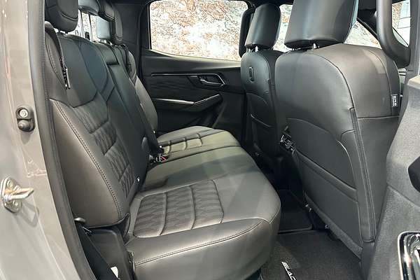 2025 Isuzu D-MAX BLADE 4X4