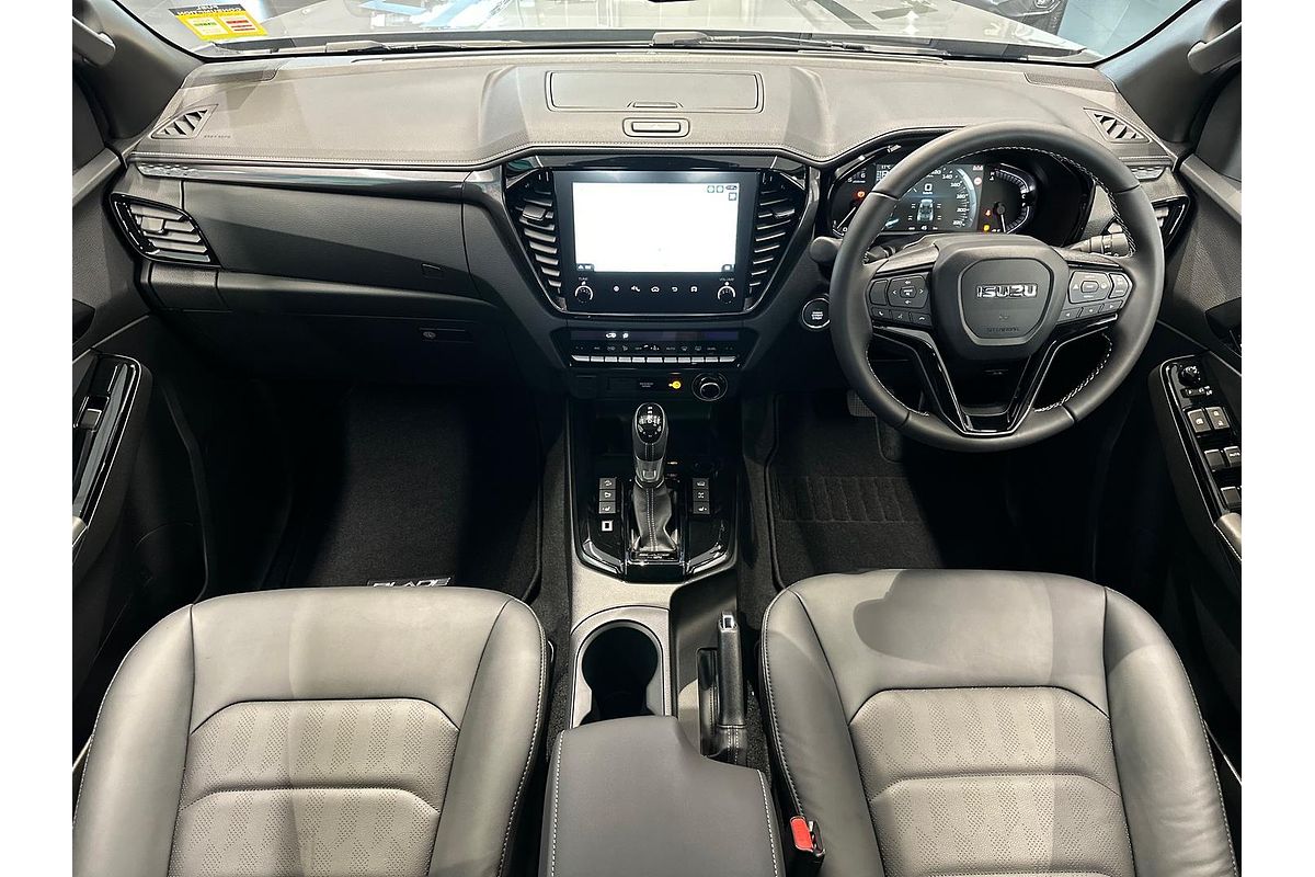 2025 Isuzu D-MAX BLADE 4X4