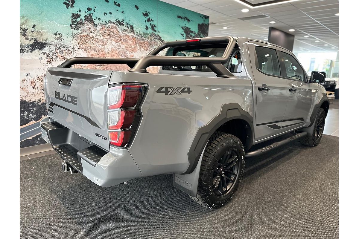 2025 Isuzu D-MAX BLADE 4X4