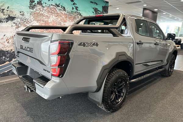 2025 Isuzu D-MAX BLADE 4X4