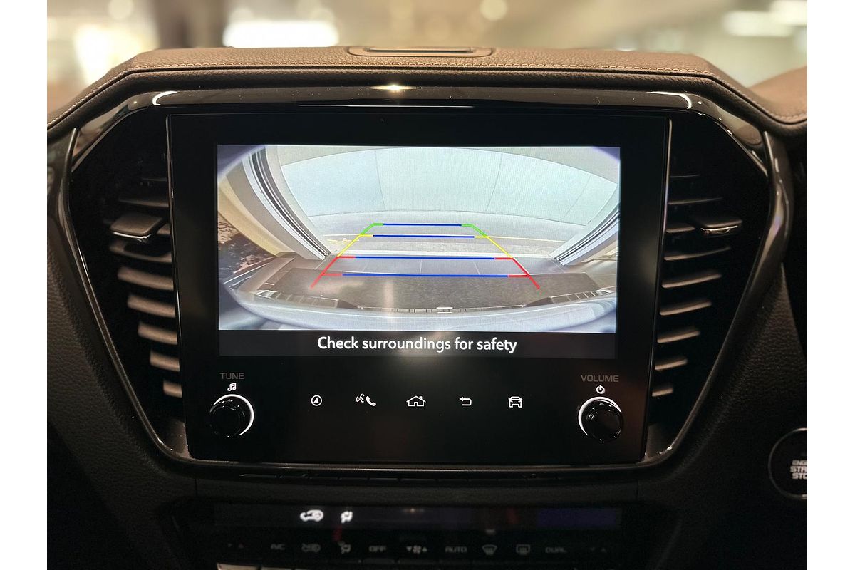 2025 Isuzu D-MAX BLADE 4X4