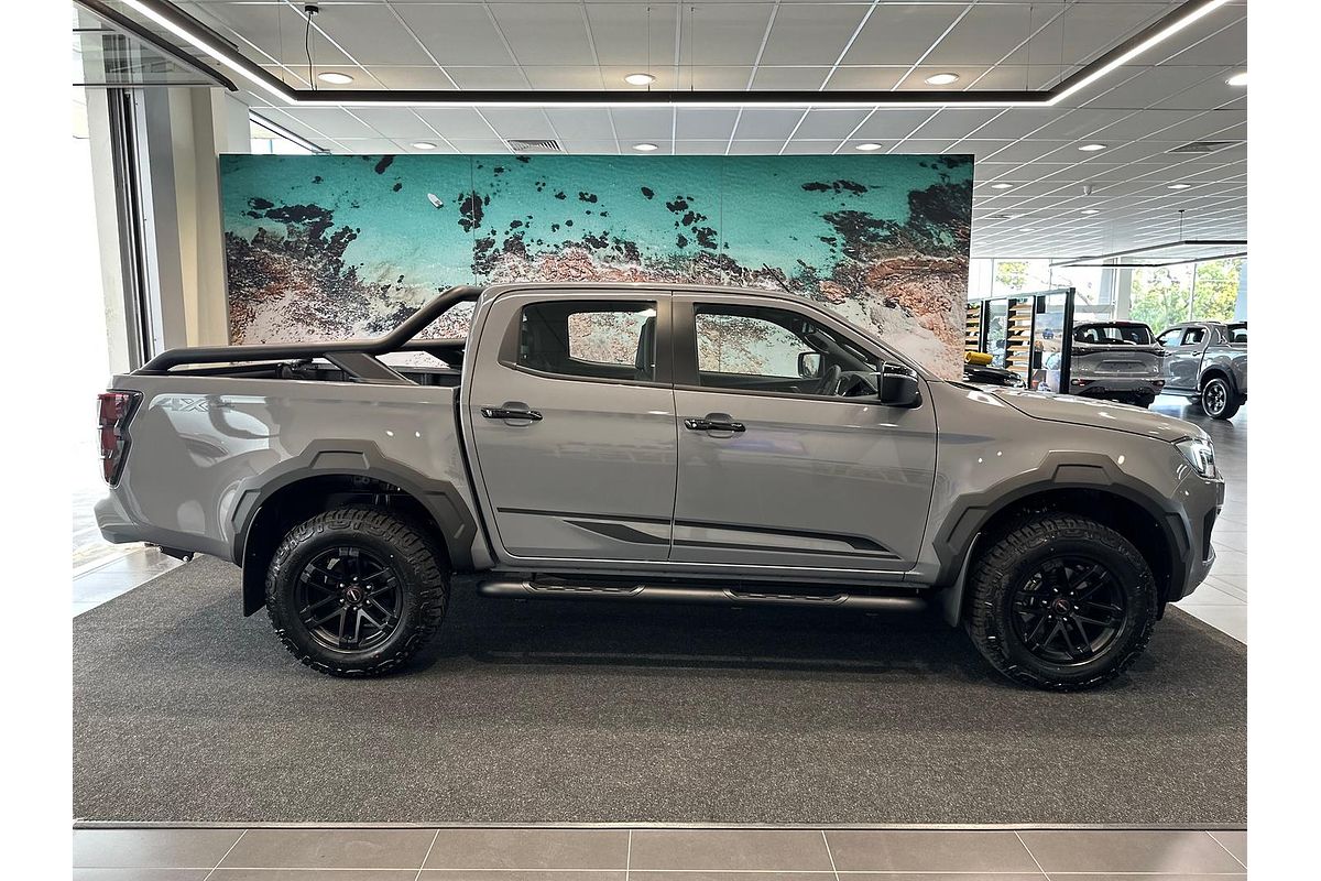2025 Isuzu D-MAX BLADE 4X4