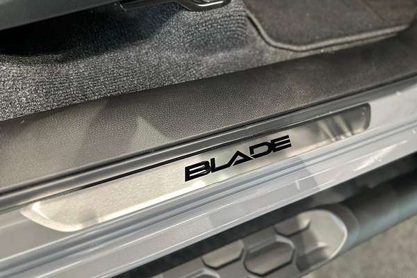 2025 Isuzu D-MAX BLADE 4X4