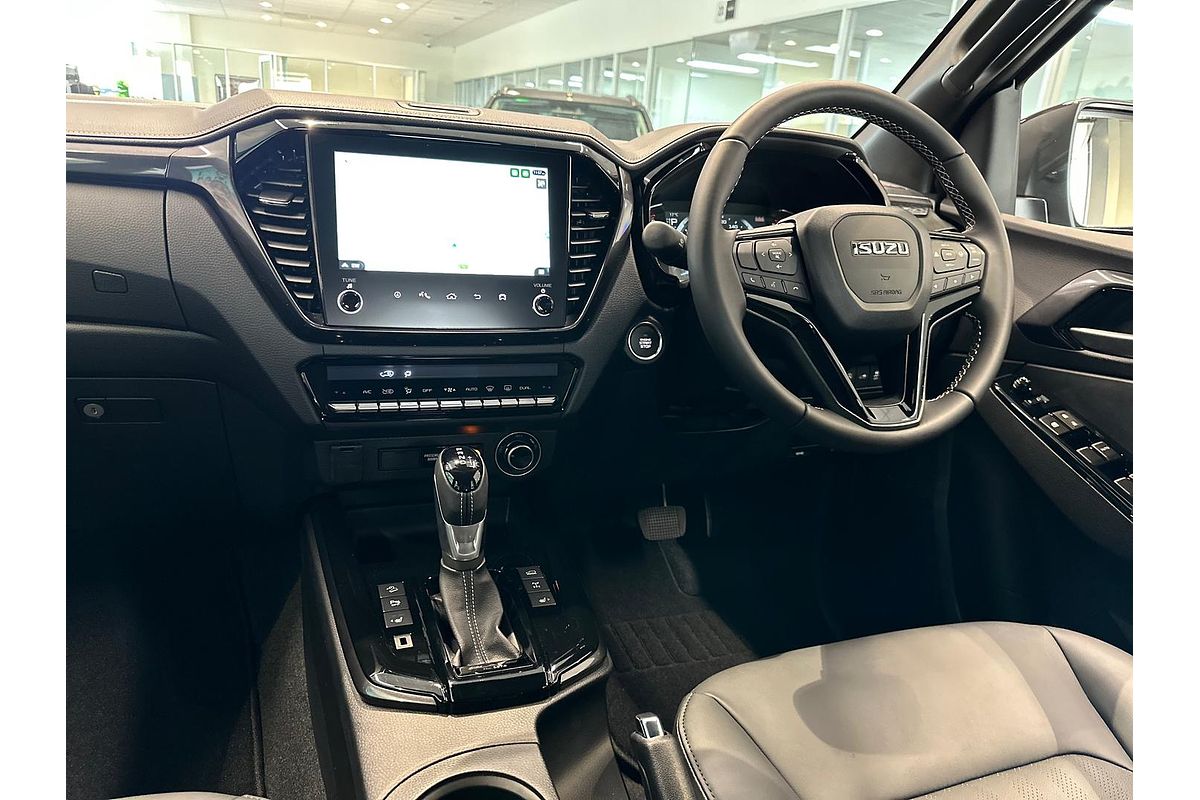 2025 Isuzu D-MAX BLADE 4X4