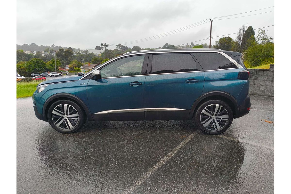 2018 Peugeot 5008 GT P87