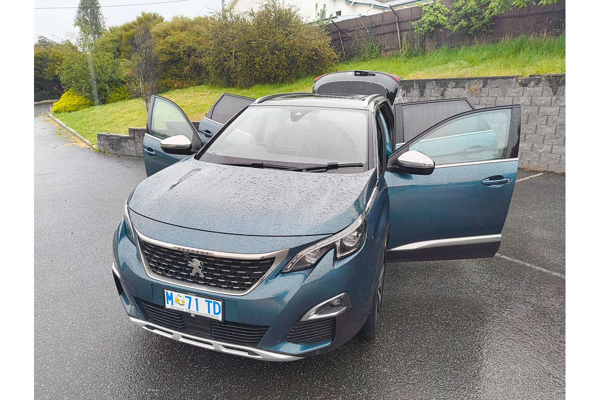 2018 Peugeot 5008 GT P87
