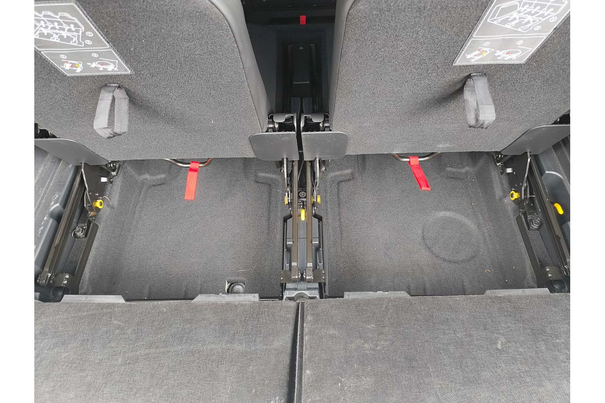 2018 Peugeot 5008 GT P87