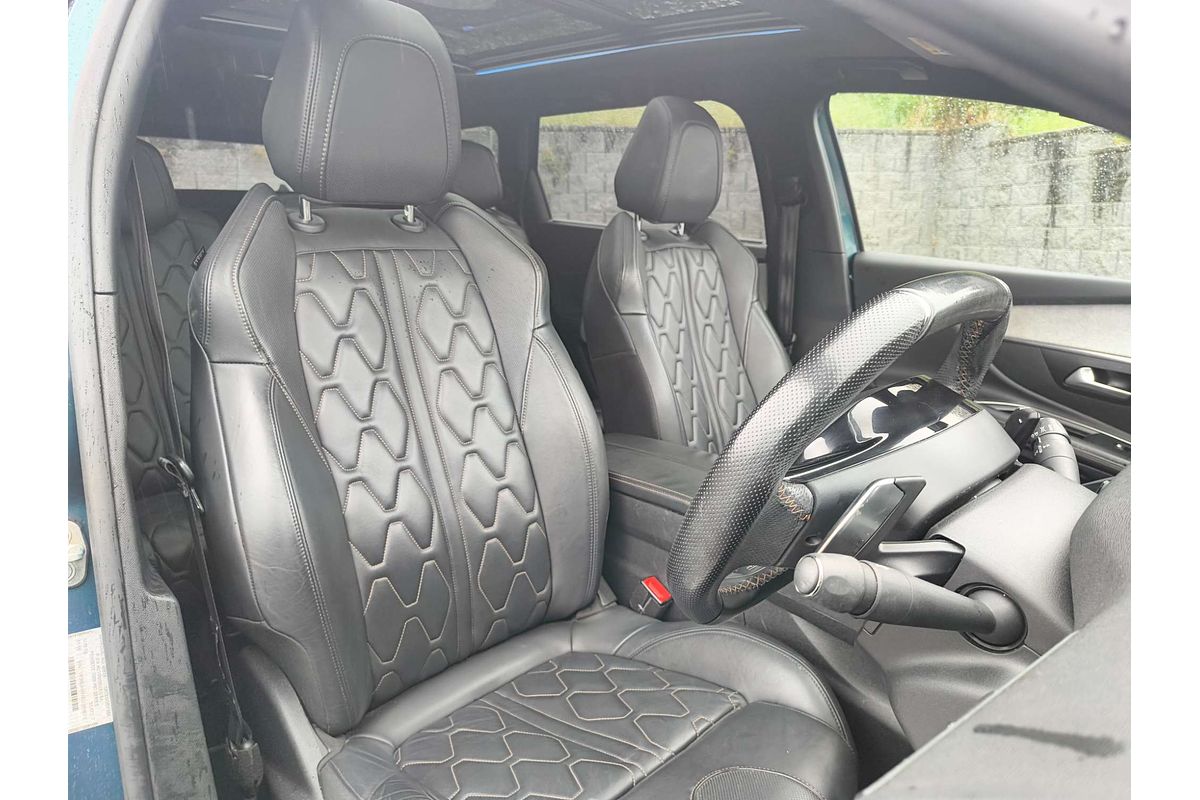 2018 Peugeot 5008 GT P87