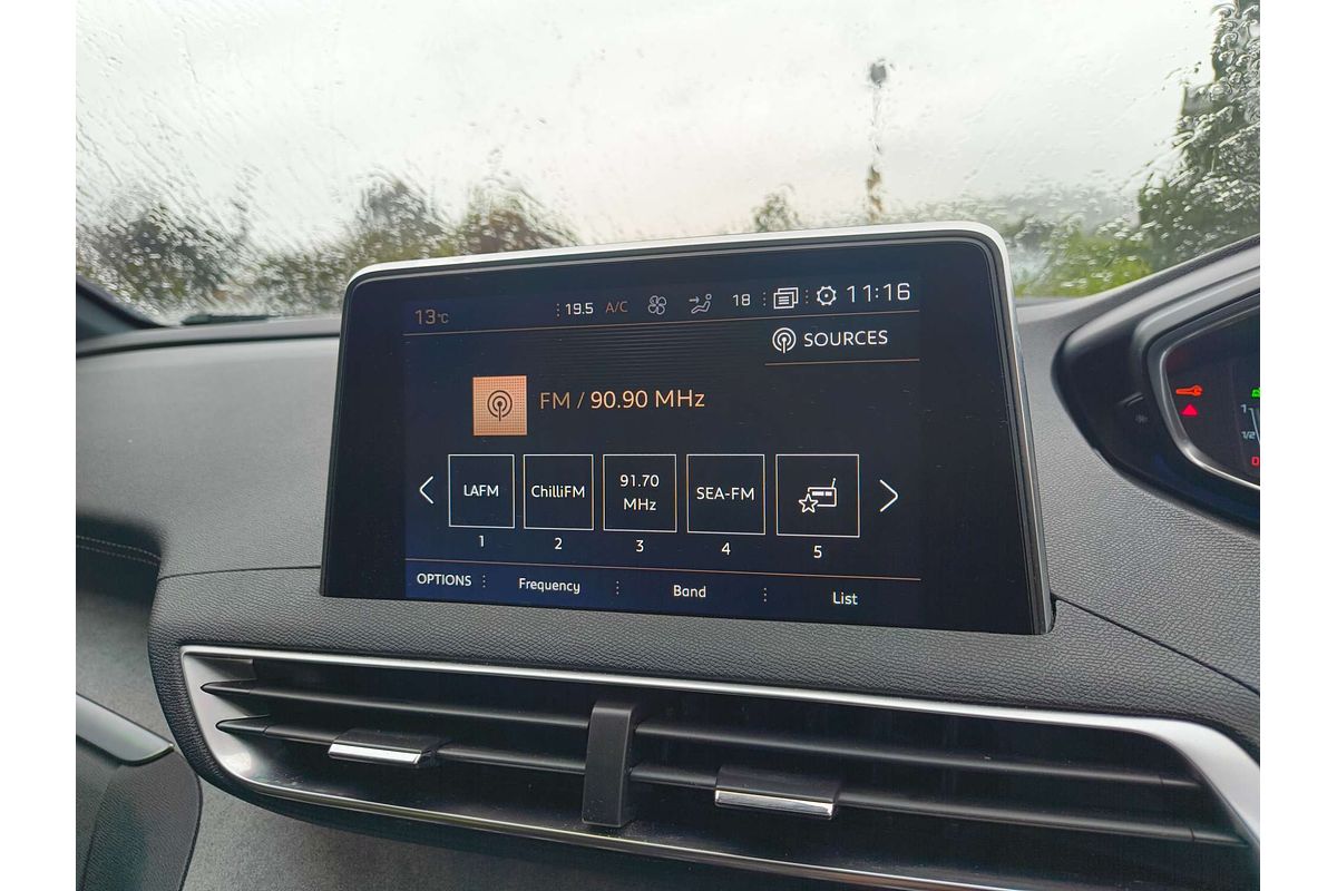 2018 Peugeot 5008 GT P87