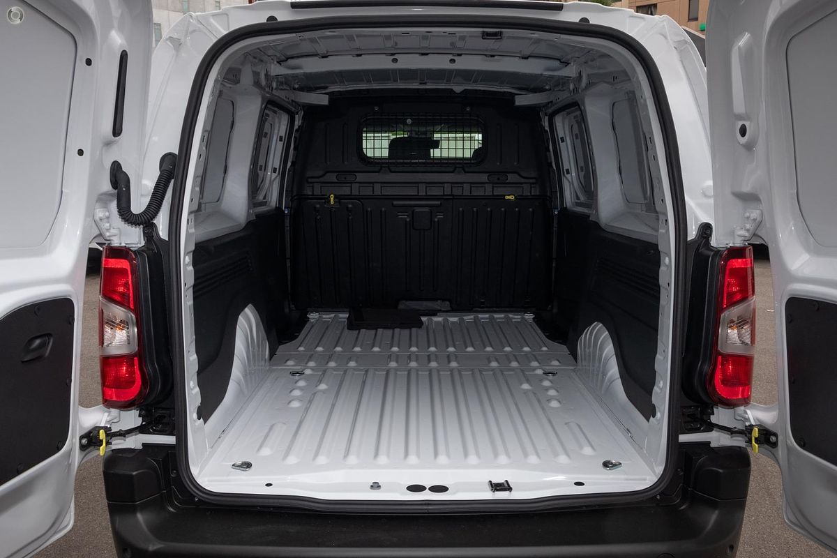 2024 Peugeot Partner Pro K9 LWB Low Roof