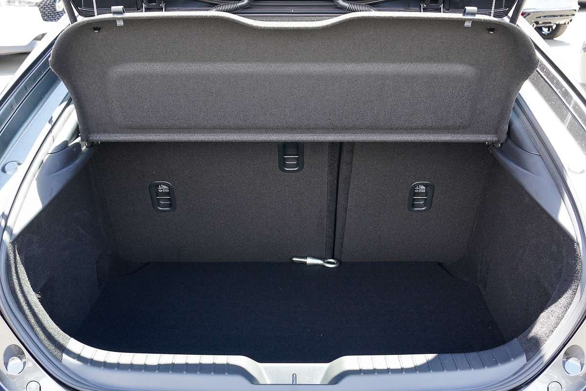 2025 Mazda 3 G20 Pure BP Series