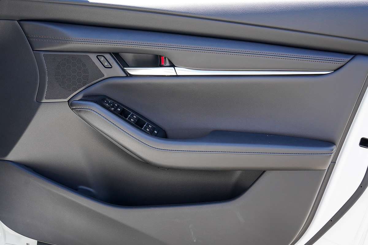 2025 Mazda 3 G20 Touring BP Series