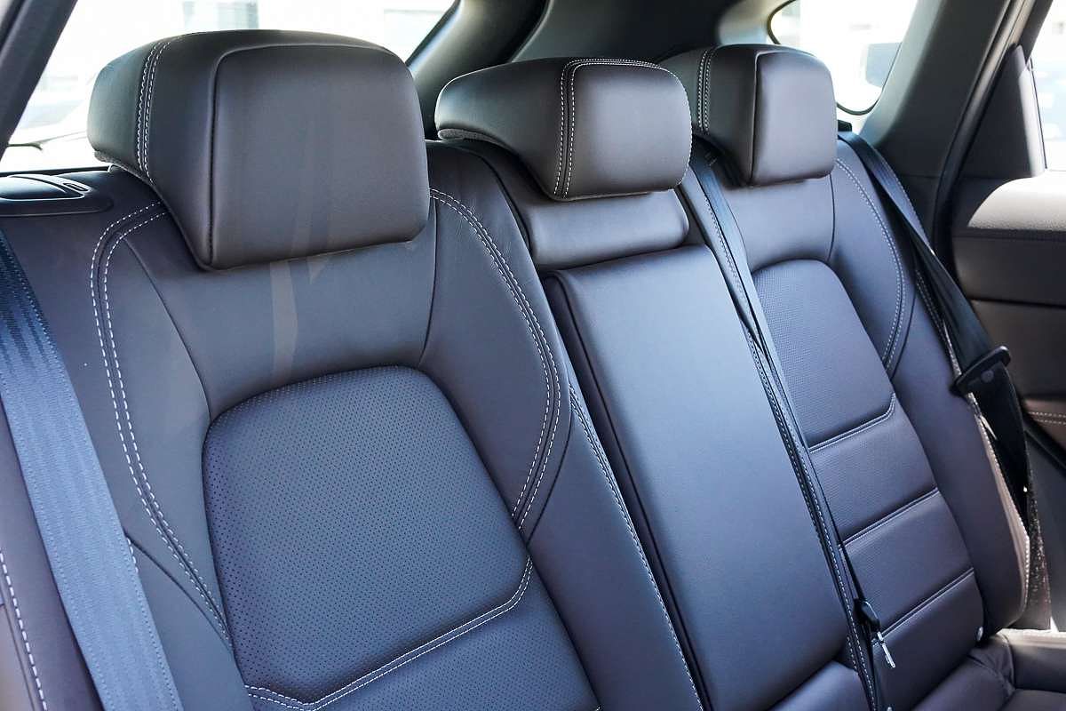 2025 Mazda CX-5 G25 Akera KF Series