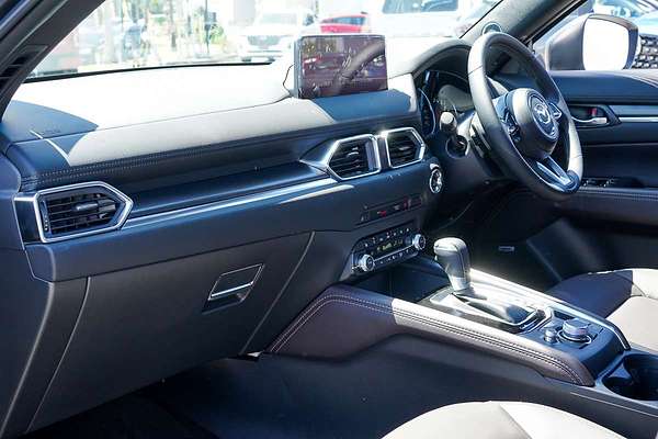 2025 Mazda CX-5 G25 Akera KF Series