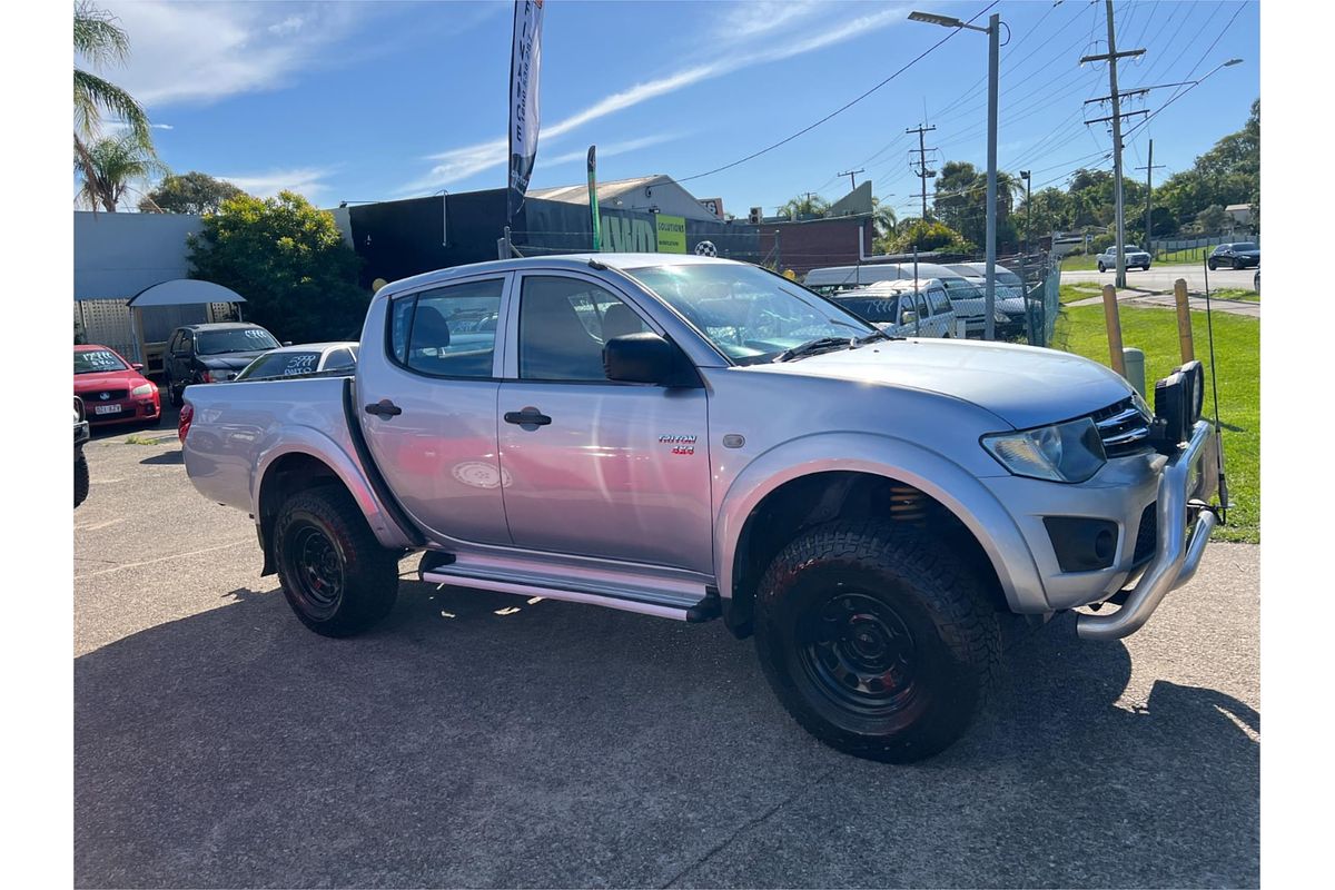 2009 Mitsubishi Triton GL-R MN 4X4