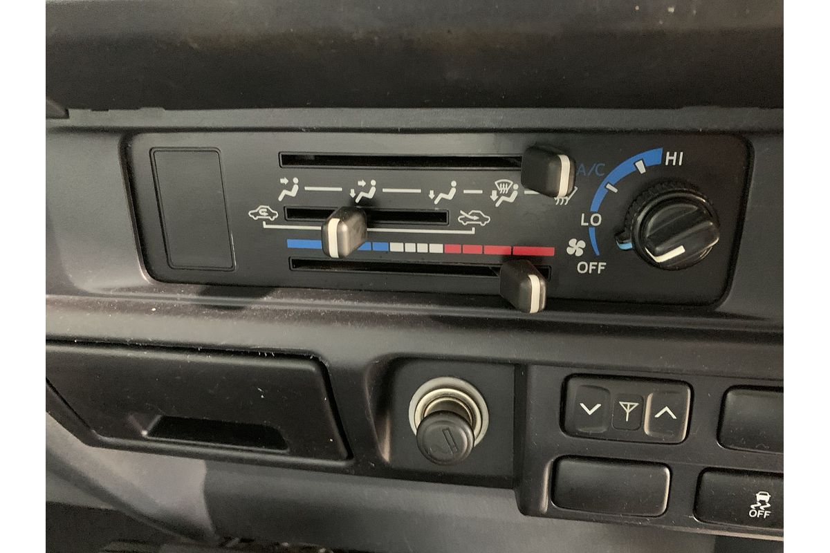 2017 Toyota Landcruiser GXL VDJ79R 4X4