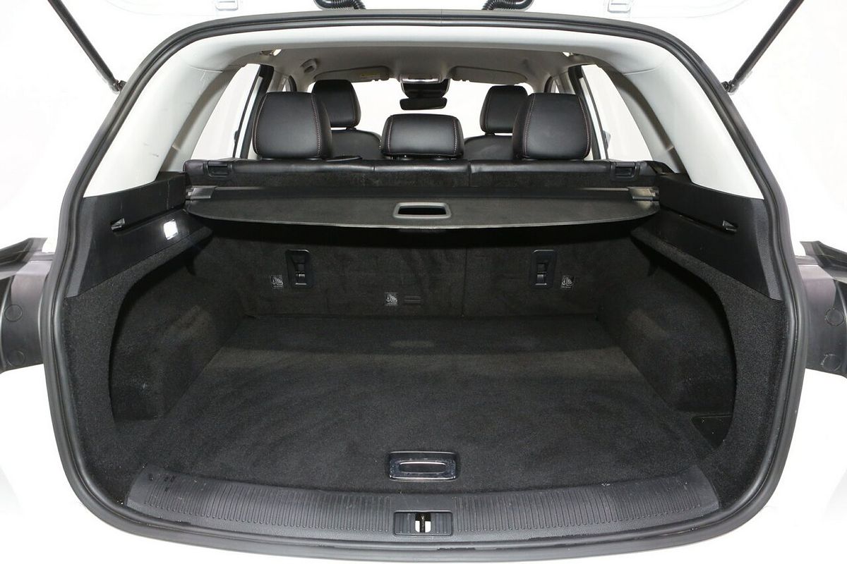 2024 MG HS Vibe SAS23