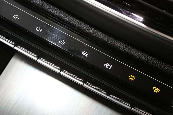 2024 MG HS Vibe SAS23