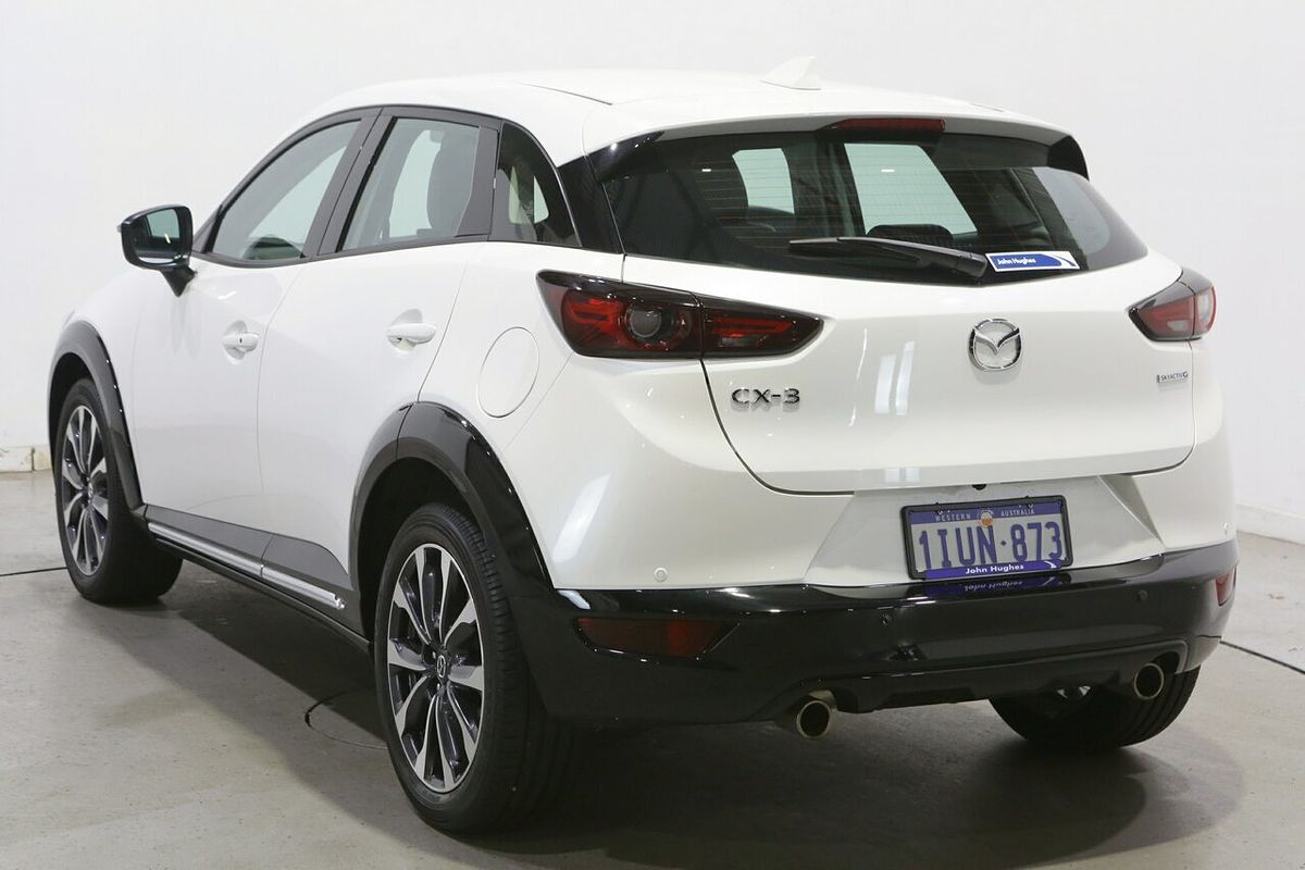 2023 Mazda CX-3 Akari DK