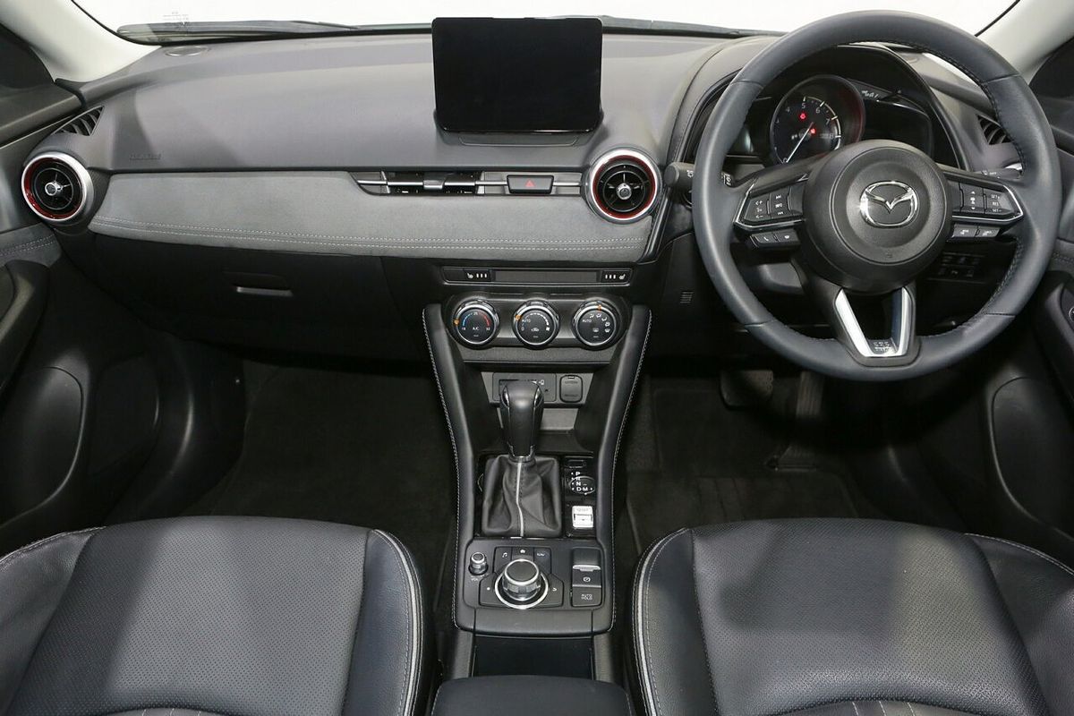 2023 Mazda CX-3 Akari DK