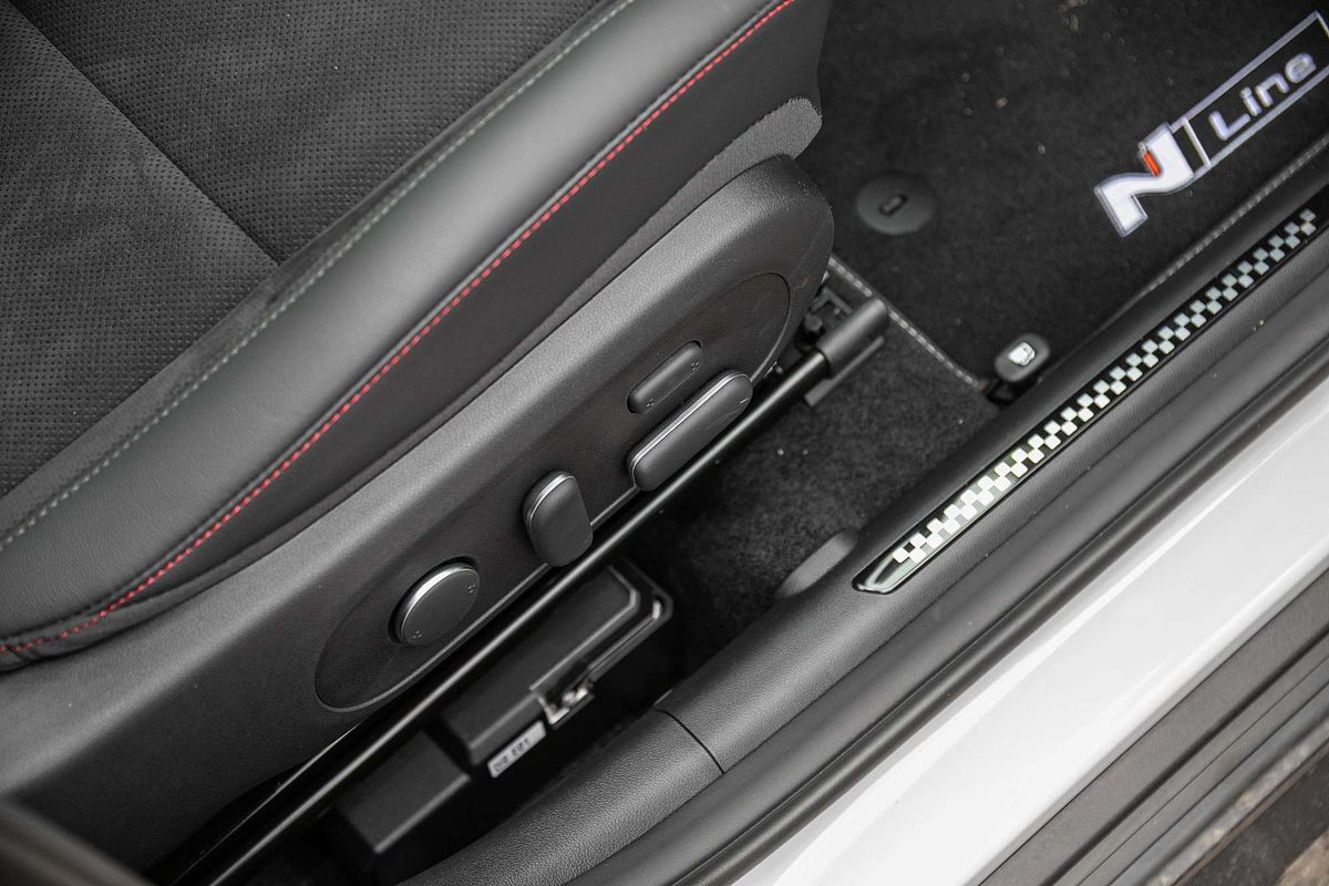 2025 Hyundai Kona Hybrid Premium N Line SX2.V3