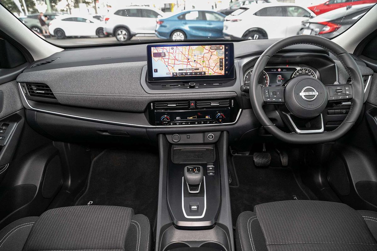 2024 Nissan QASHQAI ST-L J12