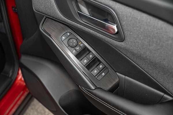 2024 Nissan QASHQAI ST-L J12