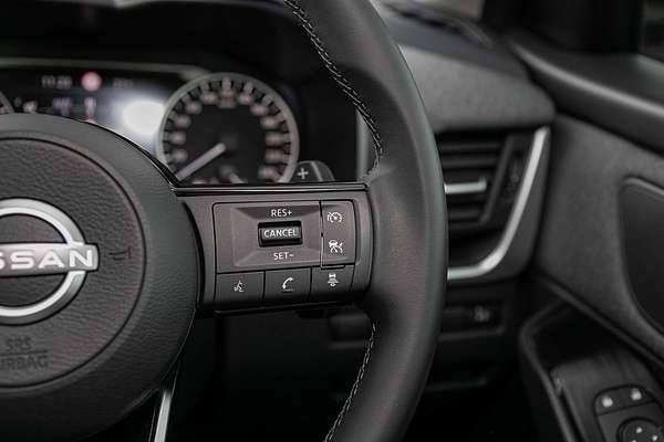 2024 Nissan QASHQAI ST-L J12