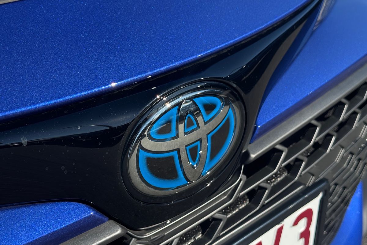 2025 Toyota Corolla Ascent Sport Hybrid ZWE219R