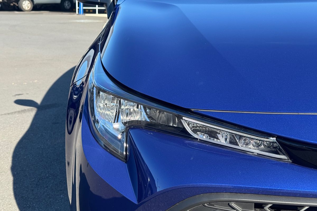 2025 Toyota Corolla Ascent Sport Hybrid ZWE219R