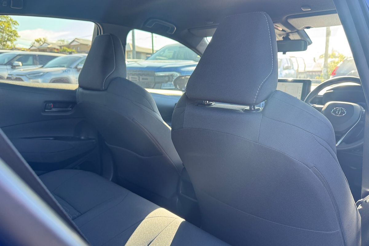 2025 Toyota Corolla Ascent Sport Hybrid ZWE219R