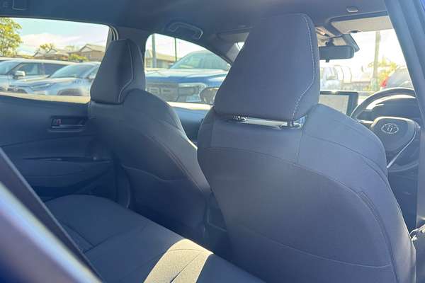 2025 Toyota Corolla Ascent Sport Hybrid ZWE219R