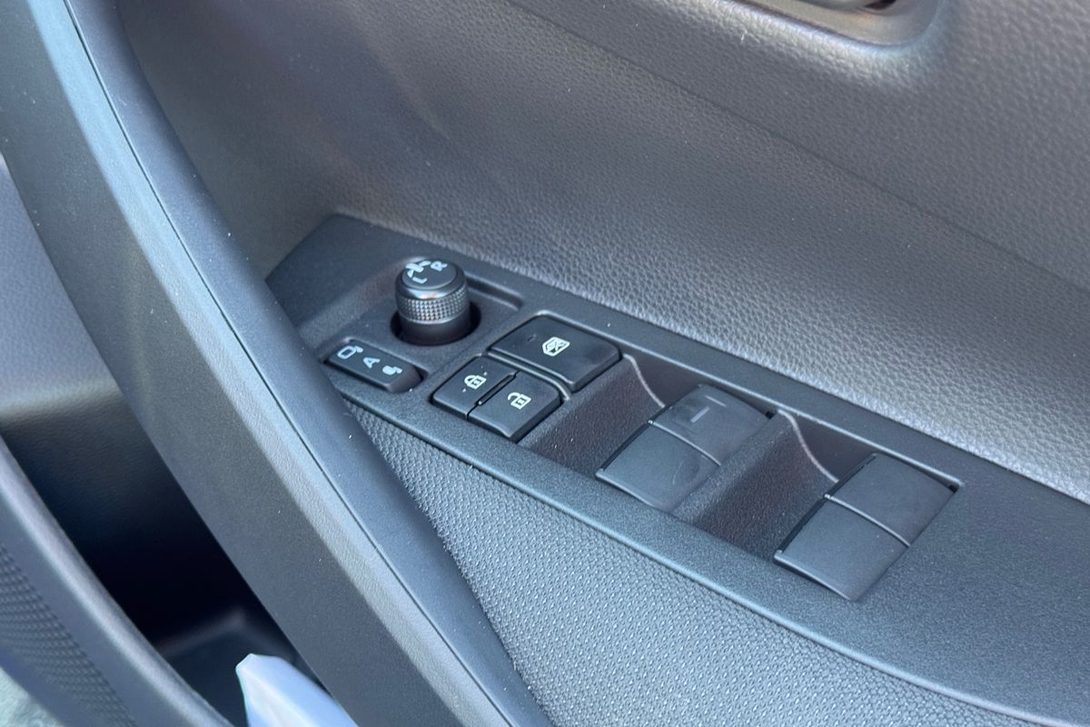 2025 Toyota Corolla Ascent Sport Hybrid ZWE219R