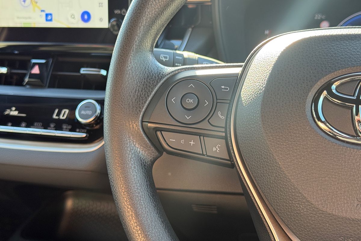 2025 Toyota Corolla Ascent Sport Hybrid ZWE219R