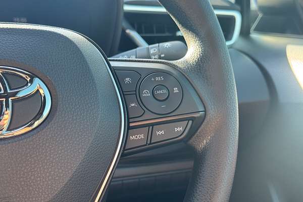 2025 Toyota Corolla Ascent Sport Hybrid ZWE219R